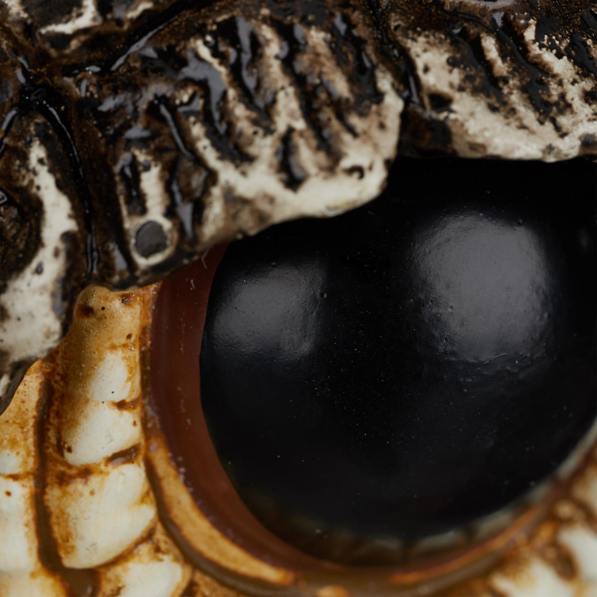 BAUMGESICHT - Dunkelbraun, Kunststoff (3/11/8.5cm) - Relaxdays