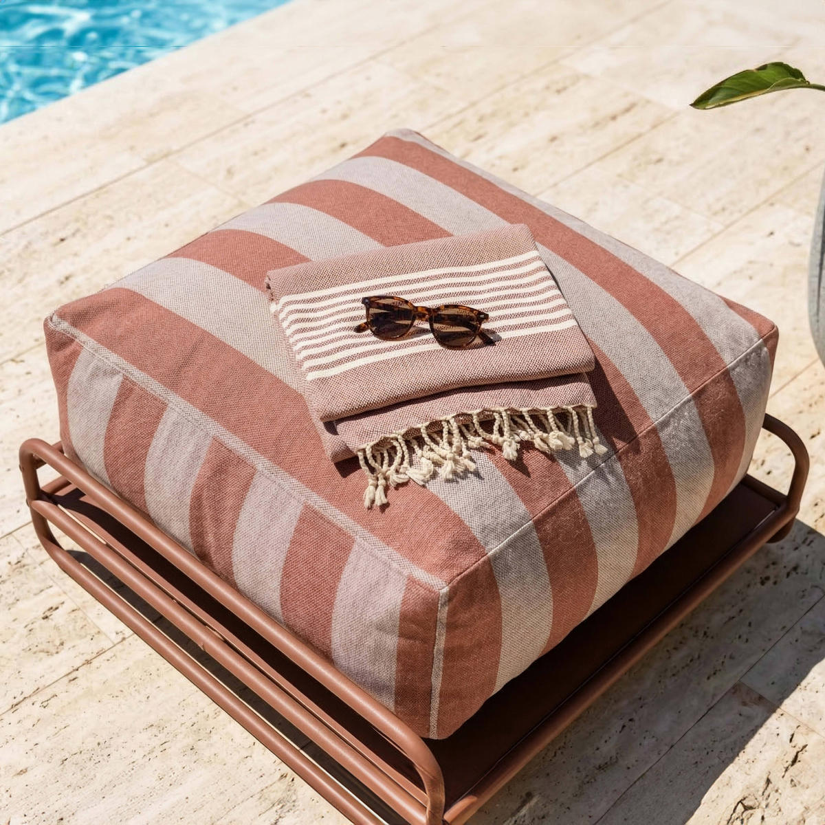 GARTENHOCKER terrakotta - Braun, Textil (97/42/97cm) - Oviala