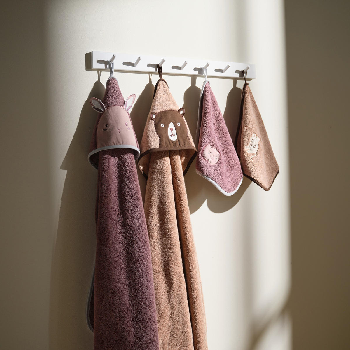 KINDERHANDTUCH Nooks - Braun, Textil (80/80cm) - home&you