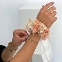 ARMBAND Trockenblumen rosa mit Hortensie und Schleierkraut - rosa / Hortensie - Rosa, Naturmaterialien (15cm) - Lykke & You