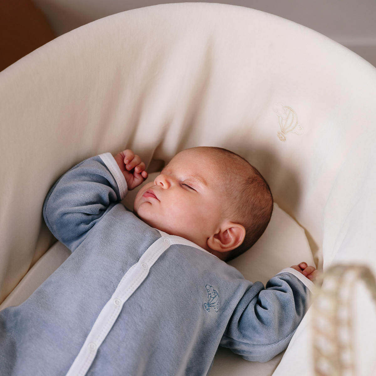 BABYTRAGEKORB mit Holzgestell natur - Ecru, Naturmaterialien (29/78cm) - Premiers Moments