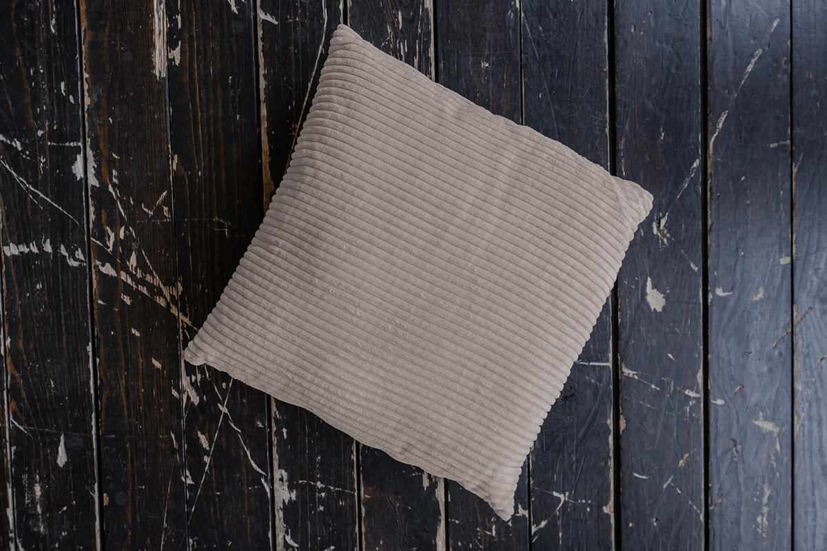 SPITZKISSEN MADELINE Taupe Cord - Taupe, Textil (50/14cm) - KAWOLA