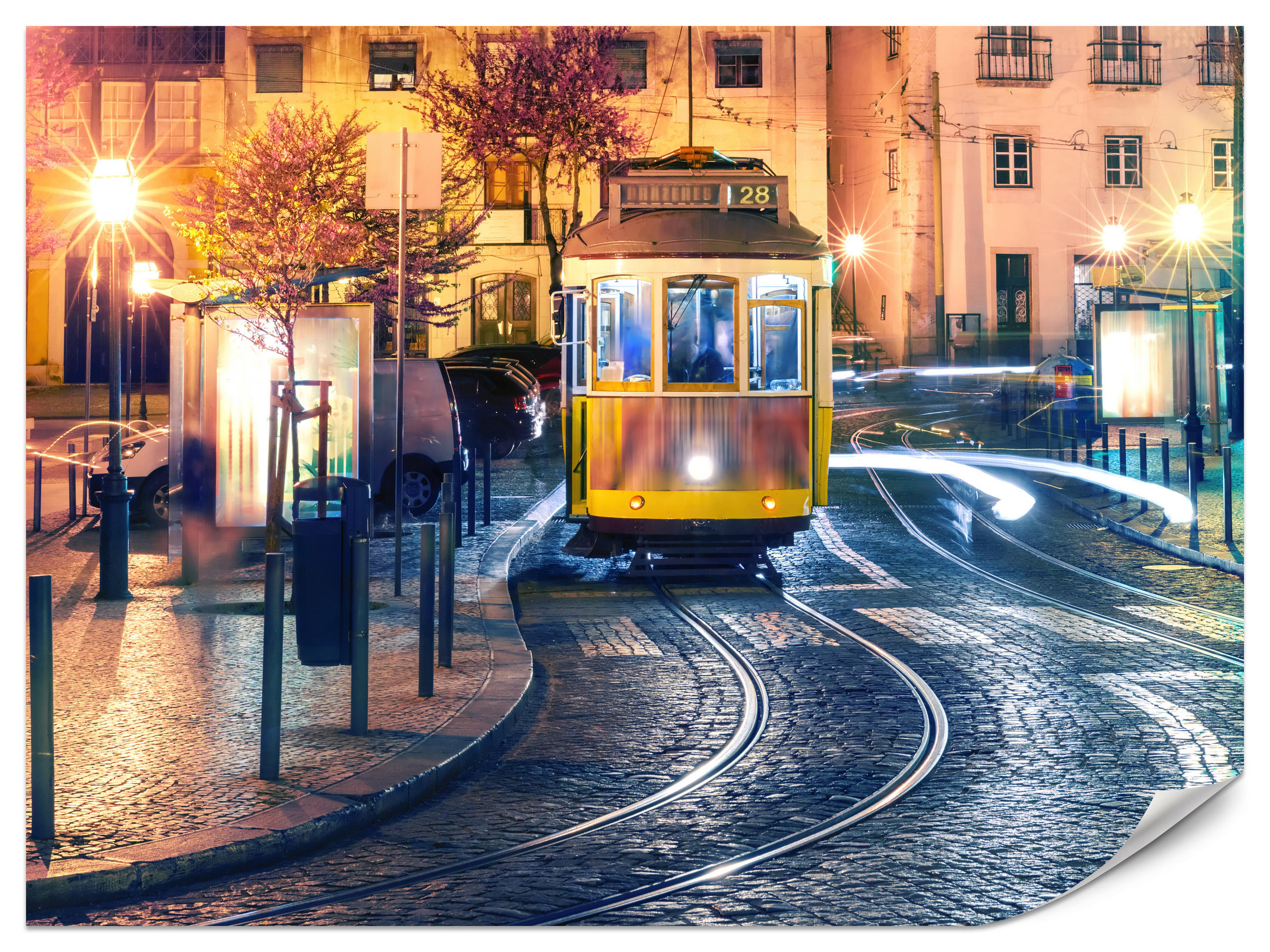 FOTOTAPETE für Wohnzimmer Lissabon Straßenbahn Nacht Altstadt 200x140 - Gelb/Beige, Papier (200/140cm) - Muralo