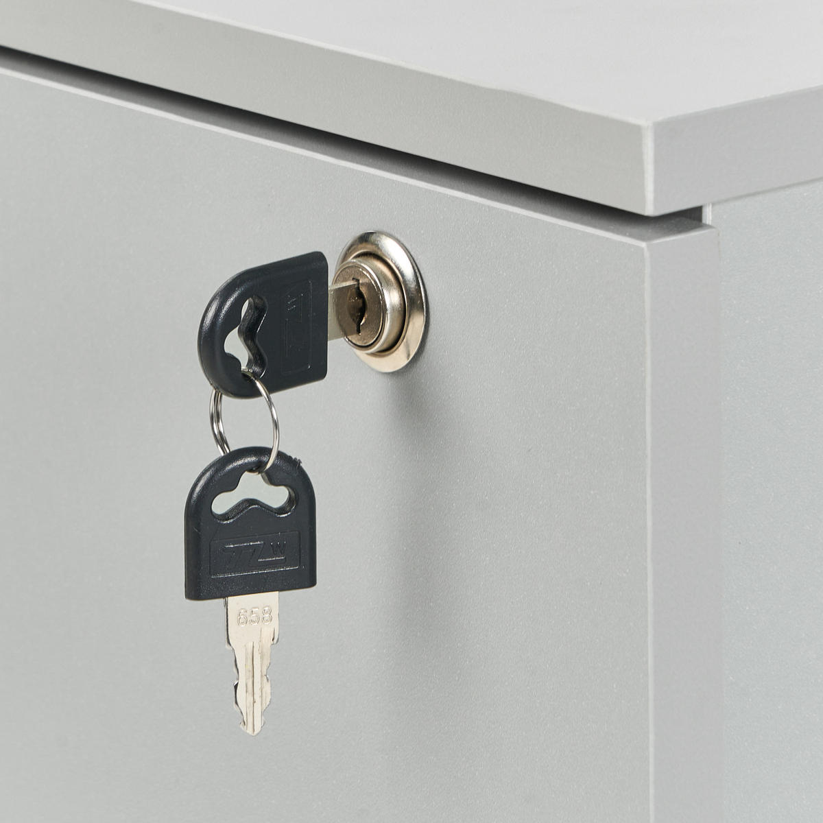 BÜROSCHRANK Hellgrau Johnson - Hellgrau/Schwarz, Holzwerkstoff (40/62/40cm) - Beliani