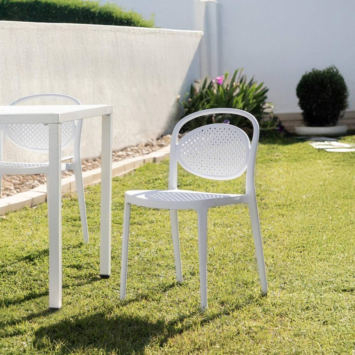 STUHL FÜR DRAUSSEN Kira Weiß 43 cm x 80 cm - Weiß, Kunststoff (43/80/53cm) - Klast Home