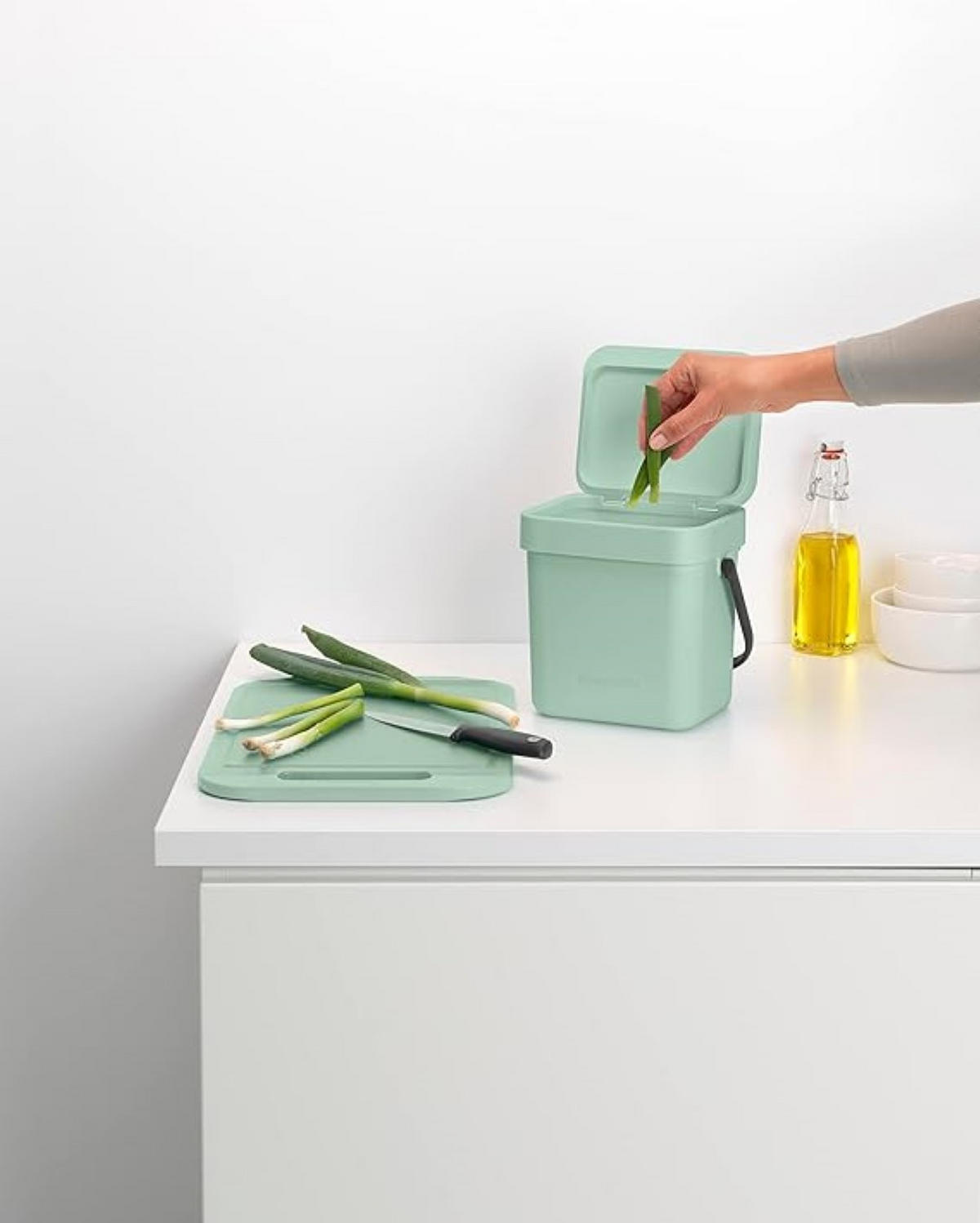 MÜLLEIMER Mit Stay Open Deckel 3 Liter 17,4 x 18,8 x 13,9 cm Kunststoff Jade - Grün, Kunststoff (18.8/17.4/13.9cm) - PROREGAL