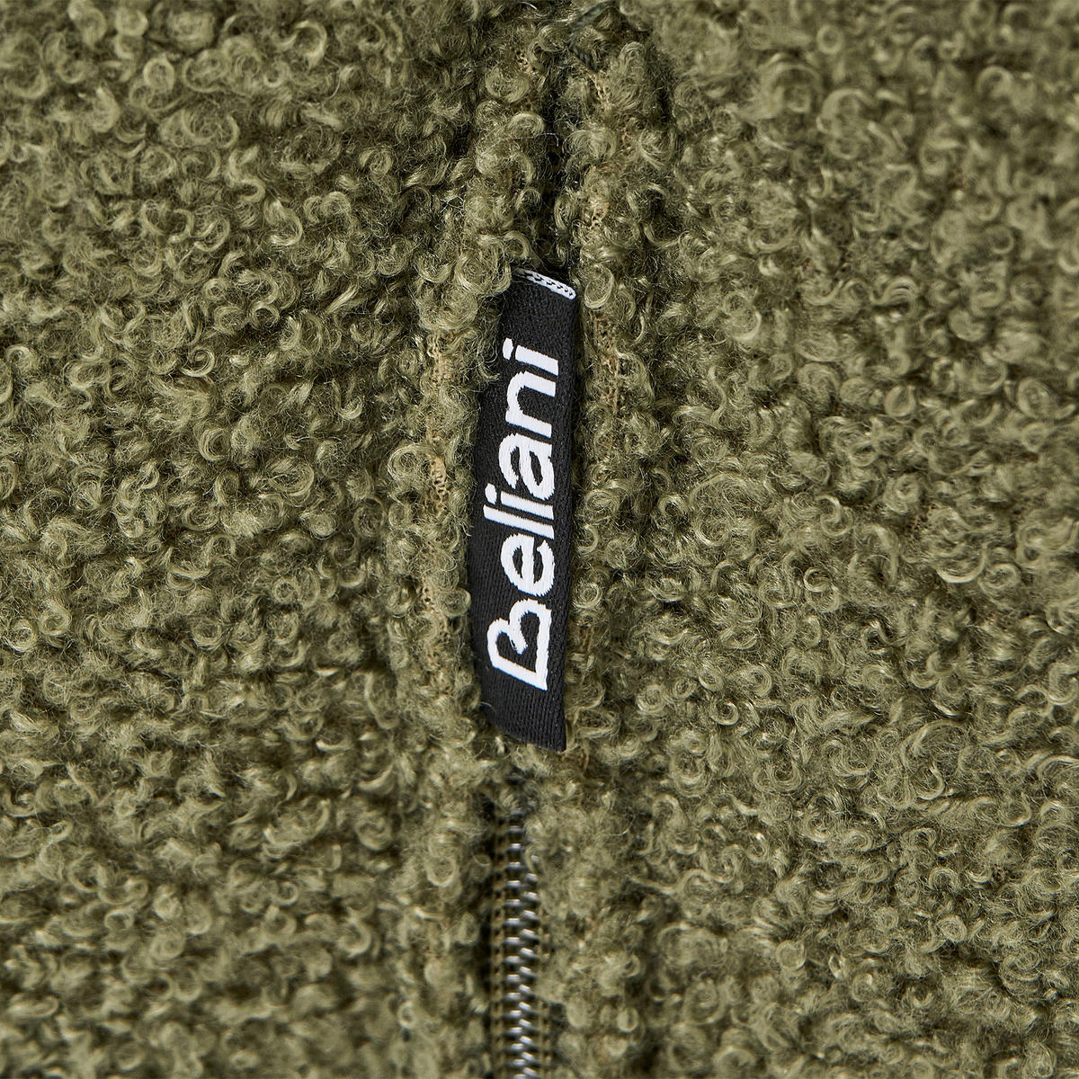 POUF bouclé verde Beaufort - maro deschis, material textil (60/27/60cm) - Beliani