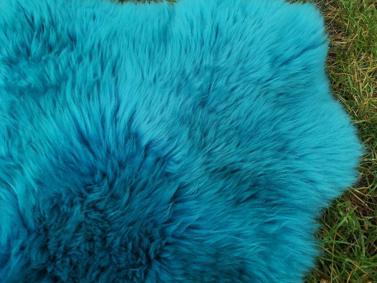 FELL Öko Lammfell Schaffell Aquamarin Blau ca. 135 cm - Blau, Fell (80/135cm) - Provellus