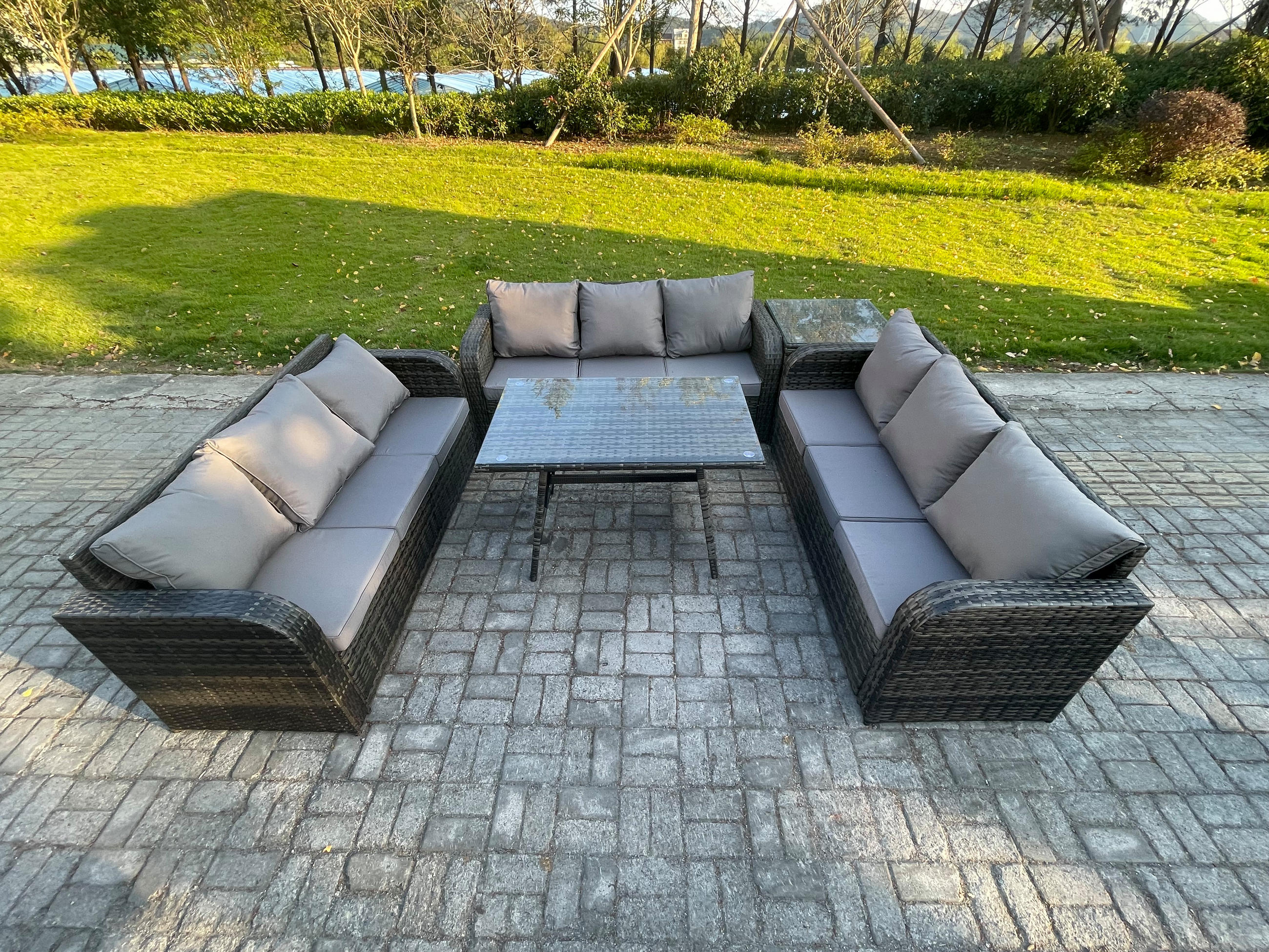 GARTENMÖBELSET mit ESSTISCH, 3-SITZER SOFA Polyrattan 9-Sitzer - Dunkelgrau/Grau, Glas/Kunststoff - Fimous