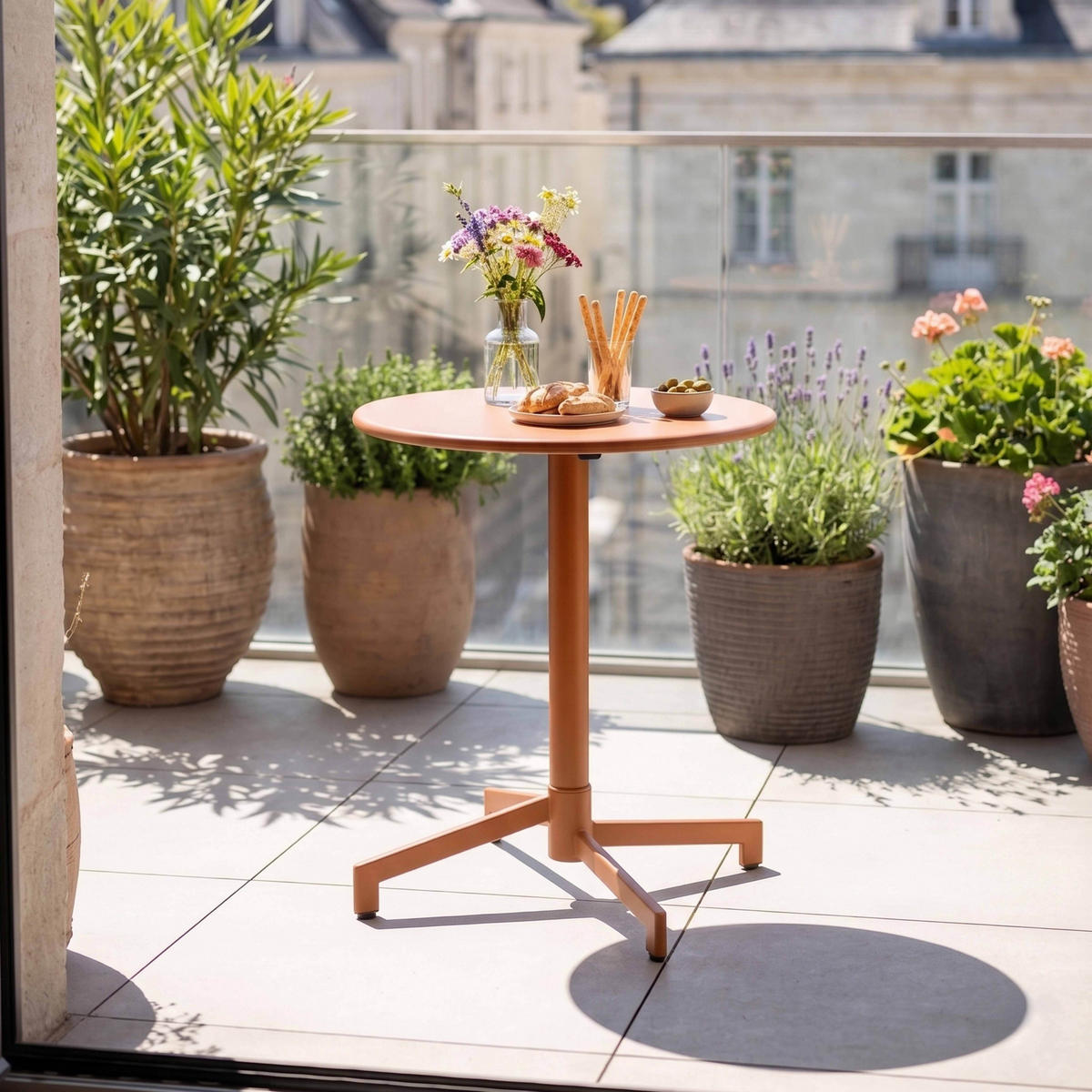 BISTROTISCH, Karamell - Braun, Metall (70/70/72cm) - Oviala