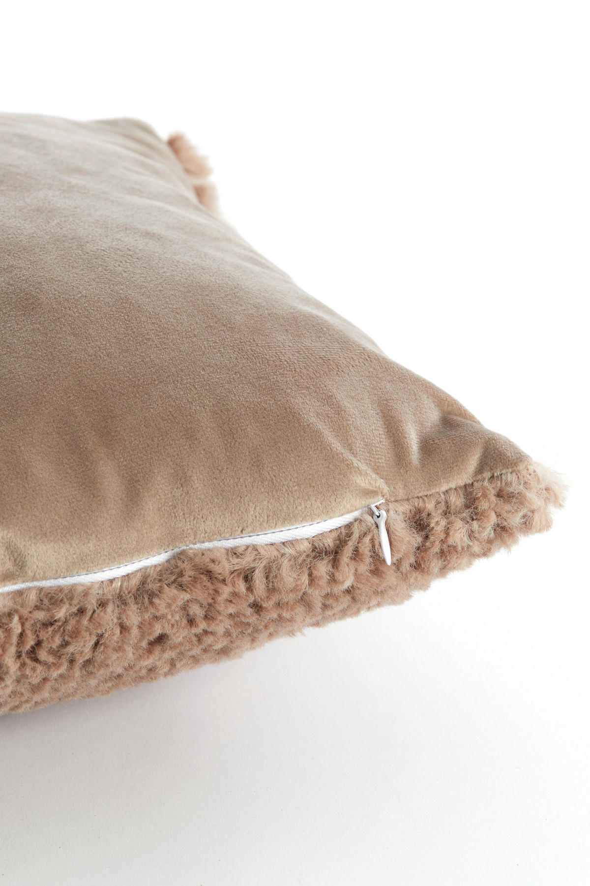 DEKOKISSEN Viterbo Braun 60/30/10 cm - Hellbraun, Textil (30/60cm) - Light & Living