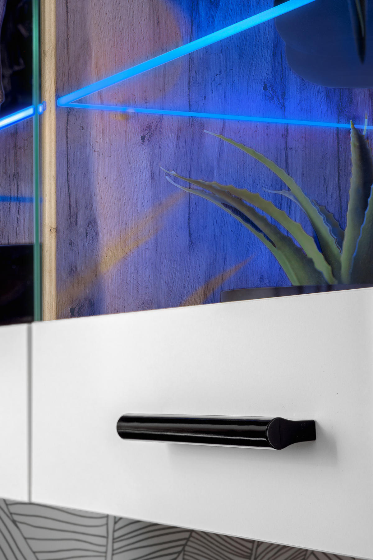 WOHNZIMMERSET Foggia, 6er-Set, Eiche Wotan, Front Hochglanz Weiß, LED Blau - Eiche Wotan/Schwarz, Glas/Holzwerkstoff (230/190/45cm) - Komodee