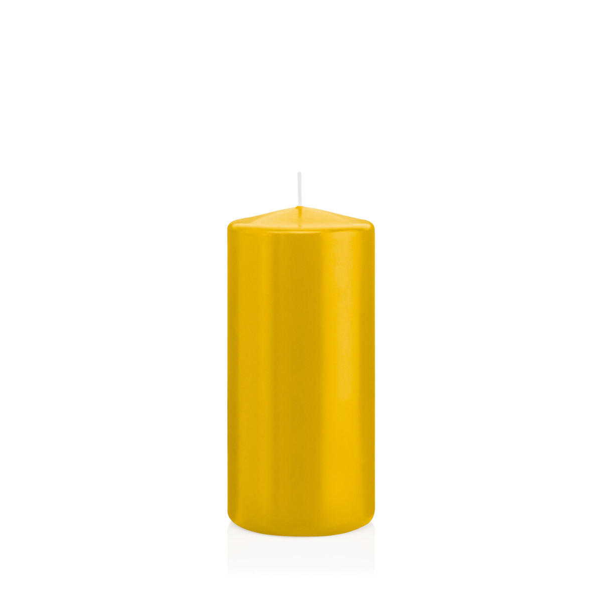 STUMPENKERZEN Dotter Gelb Ø 68 x 150 mm, 12 Stück - Gelb, Paraffin (7/15cm) - Wiedemann Kerzen