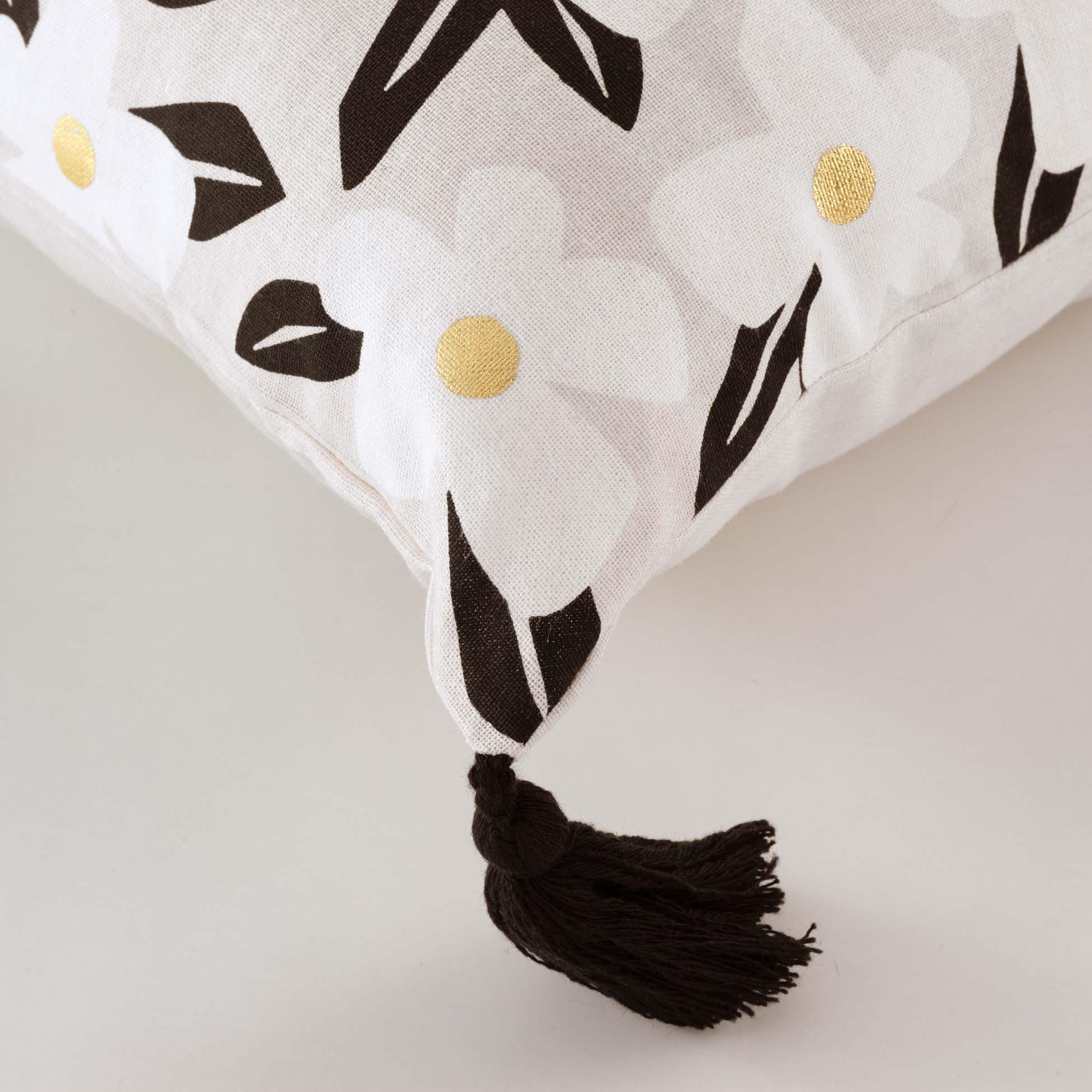 ZIERKISSEN Dracy 45/45 cm - Grau, Naturmaterialien (45/45cm) - Douceur d´intérieur