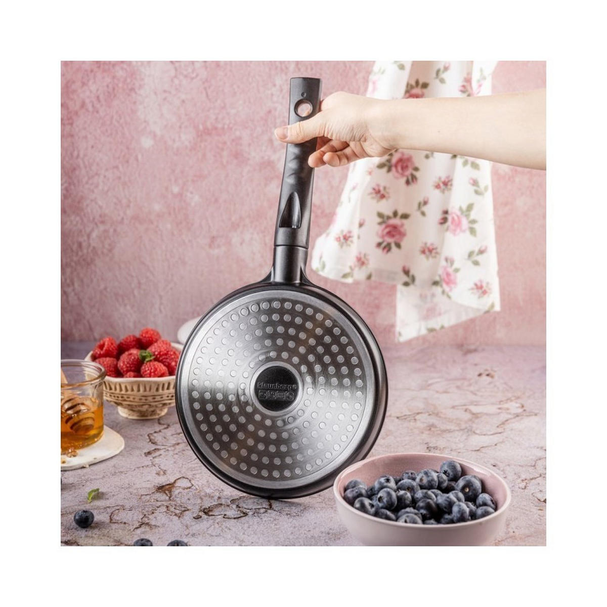 CRÊPEPFANNE Schwarz 18/18/1.8 cm KB7971 - Schwarz, Metall (18cm) - Klausberg 
