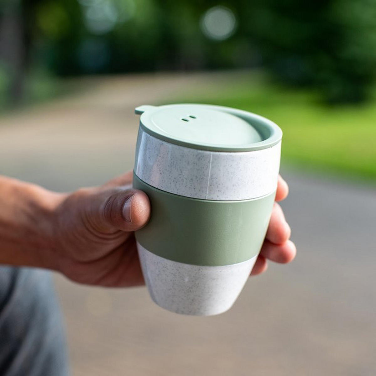 THERMOBECHER Aroma To Go Organic green 400 ml 9,5/9/12 cm - Olivgrün, Kunststoff (0.4L) - KOZIOL