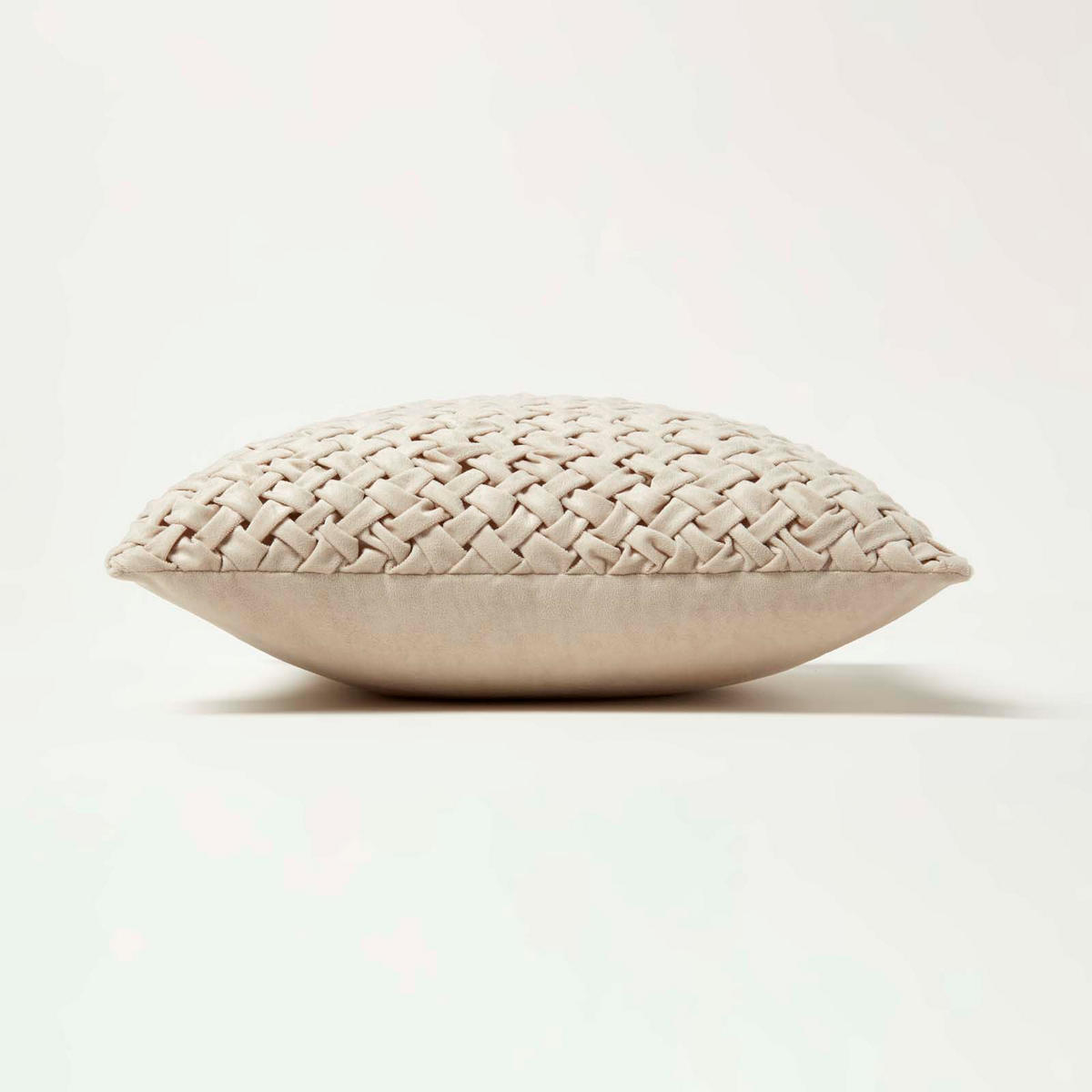 SAMTKISSEN Sofia creme 45/45 cm in Flechtoptik - Creme, Textil (45/45cm) - Homescapes