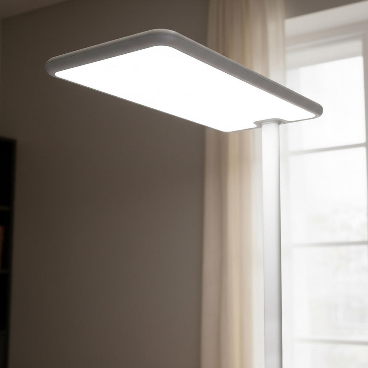 LED Büro Stehleuchte VEKOR - Weiß - Weiß, Metall (6.3/33.5/200cm) - Home Deluxe