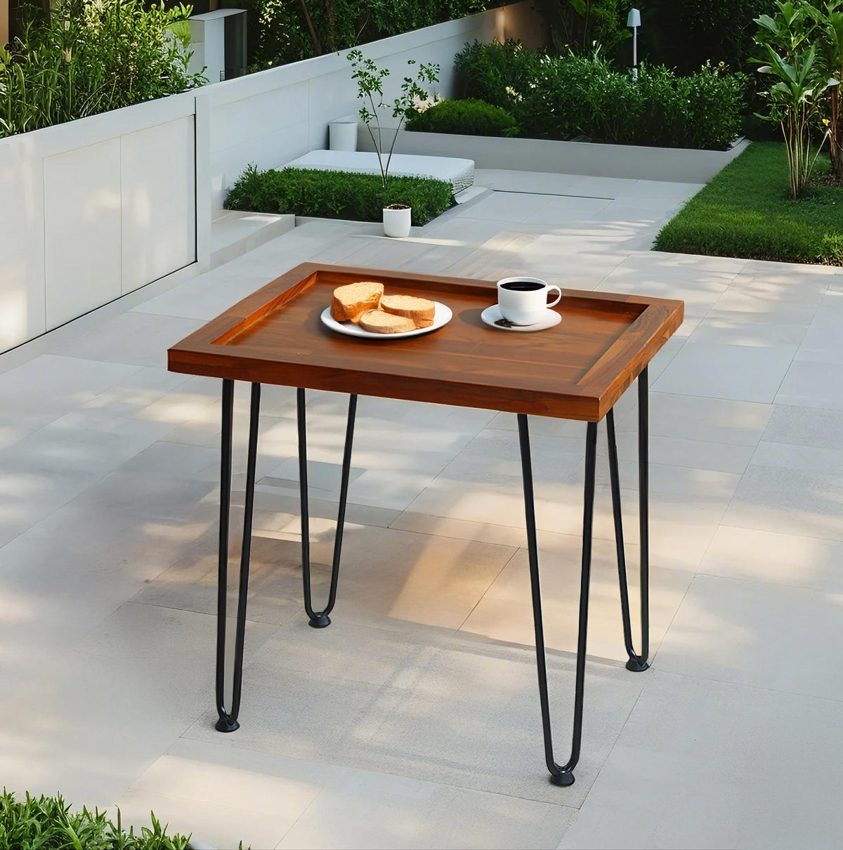 COUCHTISCH 55/45/53 cm mit Massivholzplatte, lackierten Eisenfüßen und rutschfesten Fußpolstern, Naturholz - Naturfarben, Holzwerkstoff (55.5/45/53cm) - Redom