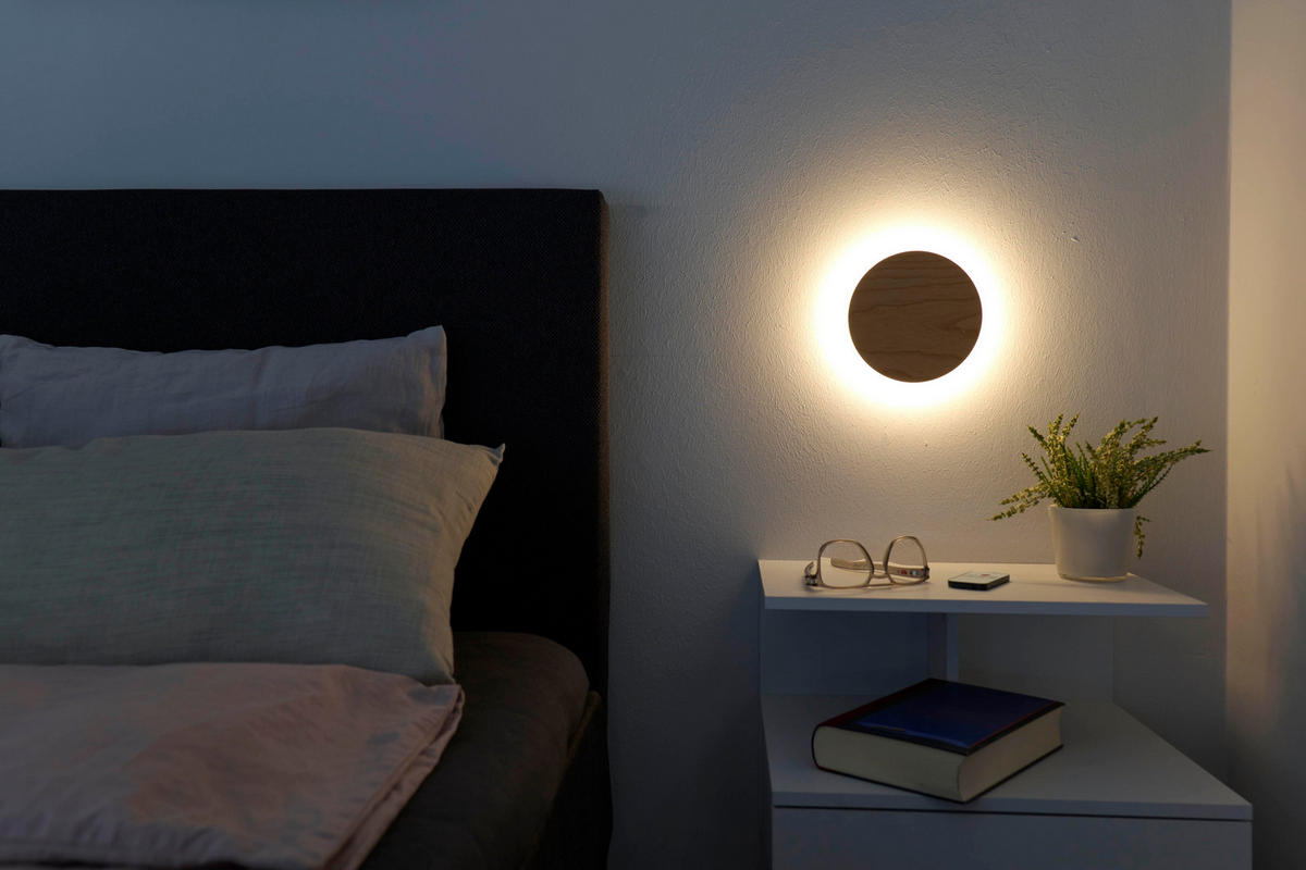 LED-BATTERIE Wandleuchte Indirektes Licht Echtholz Fernbedienung mit Timer Kirschholz - Braun, Holz (15/15/3.7cm) - Northpoint