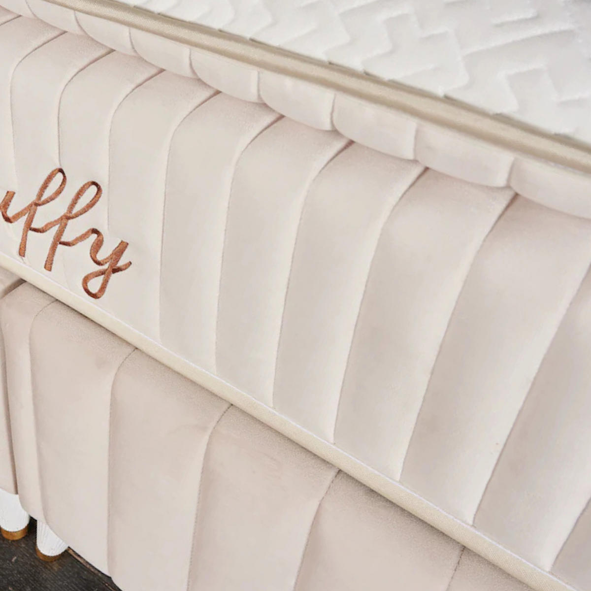 BOXBETT Fluffy Set Claud 140x200 - Beige, Holz (140/200cm) - Gowoll