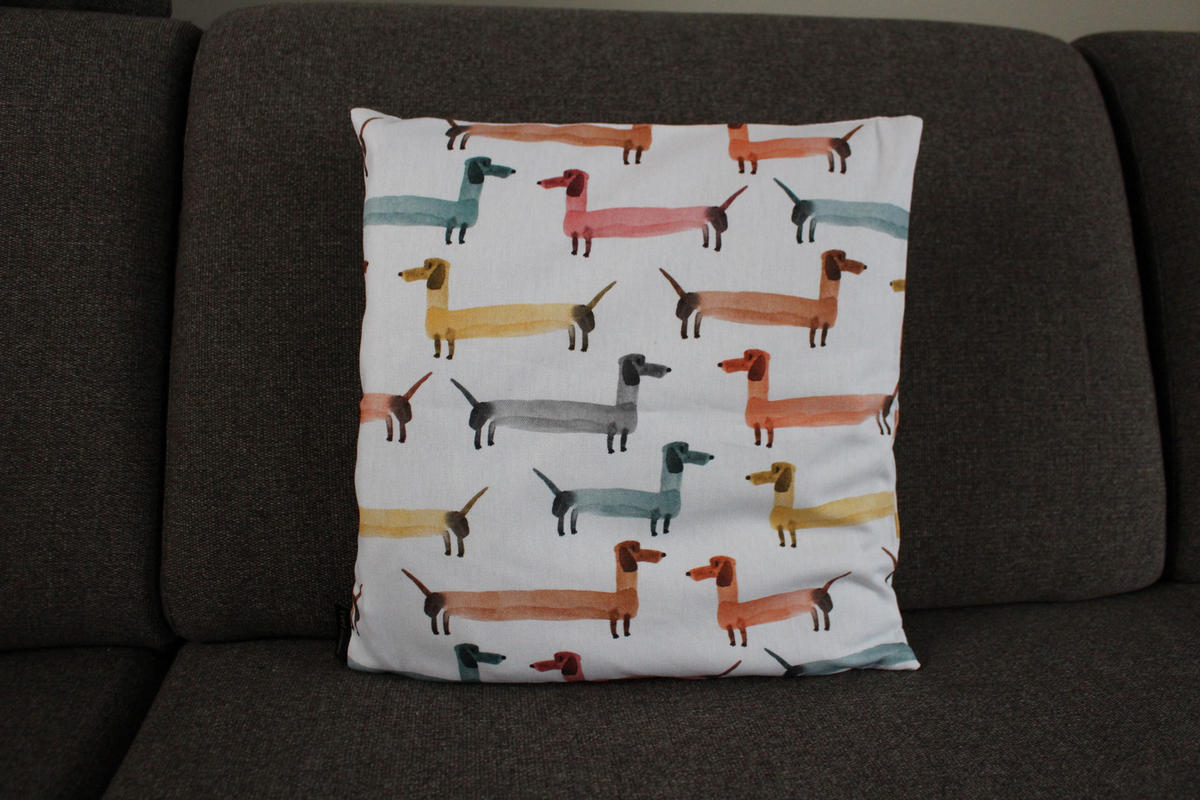 KISSENHÜLLE KLEINE DACKEL BUNT - Multicolor, Textil (38/38cm) - Yve! decoration