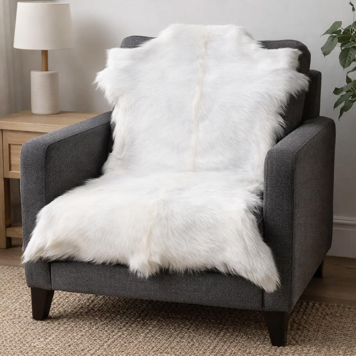 ZIEGENFELL Naturfell weich geruchsneutral Schnäppchen Weiß ca. 60 cm - Weiß, Fell (36/60cm) - Provellus