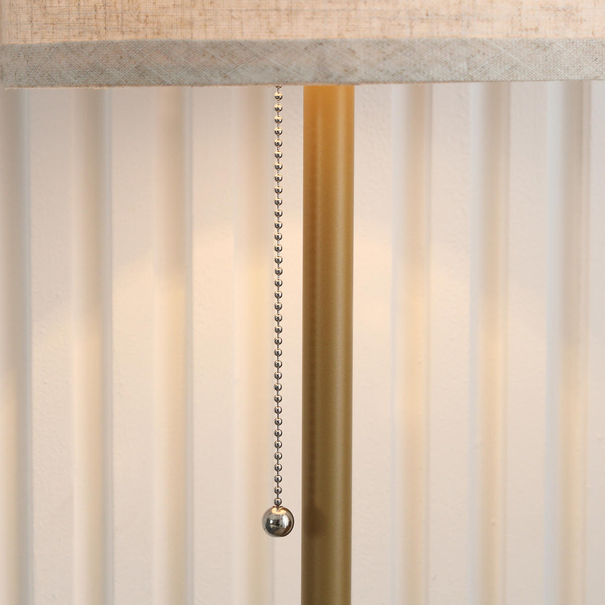 STEHLEUCHTE 157cm Stehlampe-Wohnzimmer cremeweiß mit Leinen-Lampenschirm und Zugschalter - Goldfarben, Metall (25.5/25.5/157cm) - Raelunyi