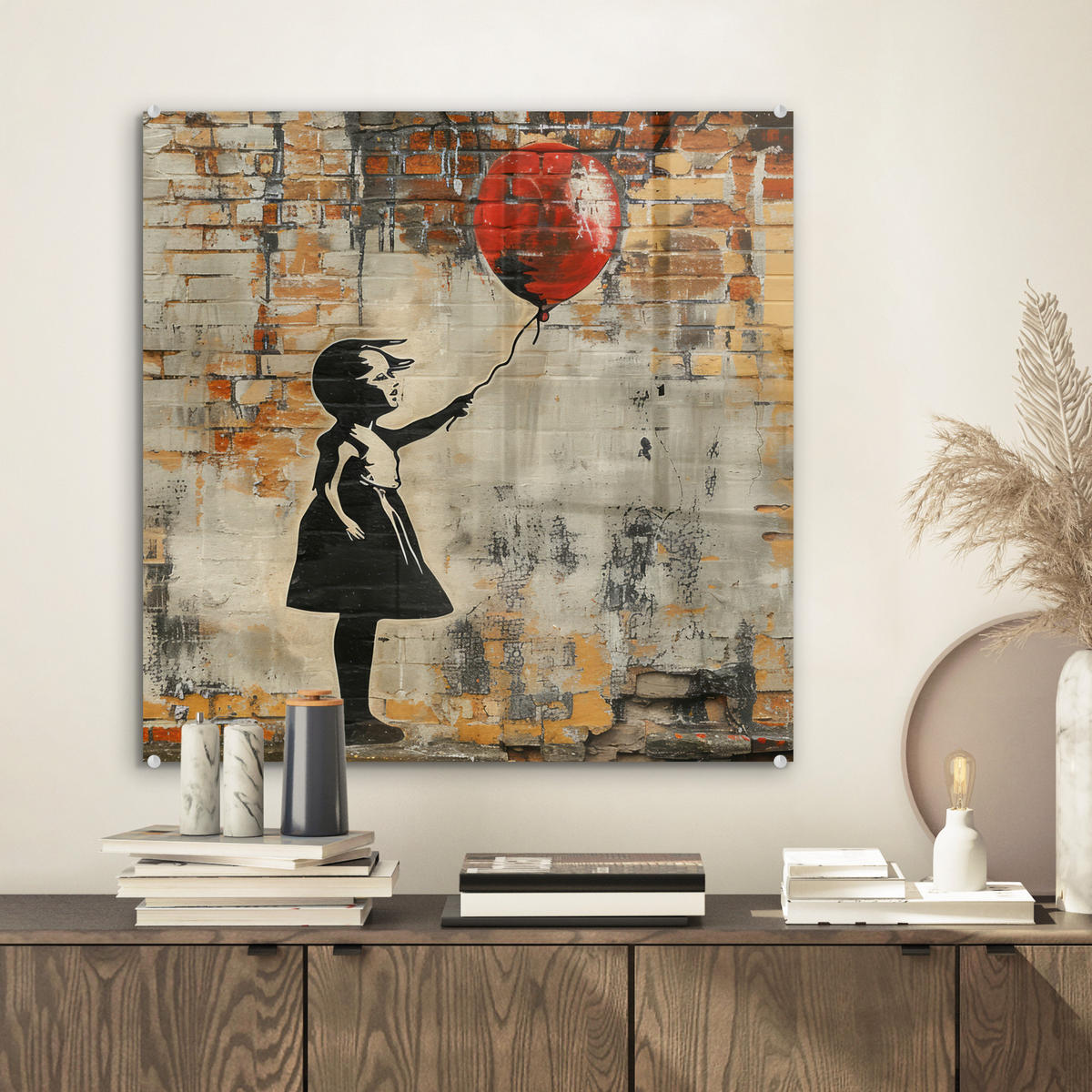 ACRYLGLASBILD Graffiti - Banksy - Mädchen - Straßenkunst 50x50 cm - Sandfarben, Glas (50/50cm) - MuchoWow