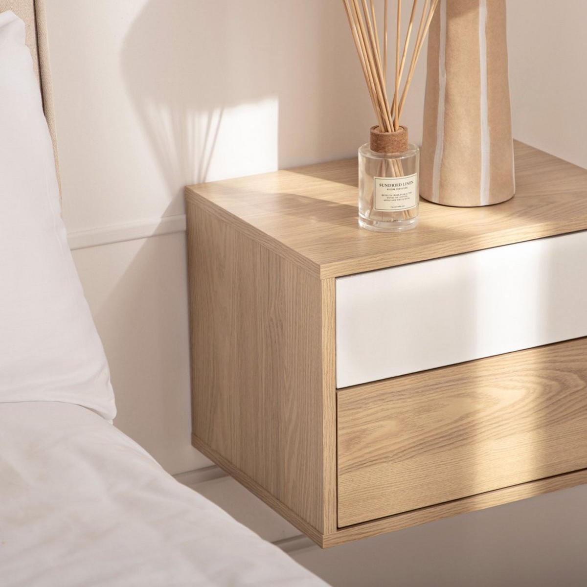 SCHWEBENDER NACHTTISCH Kanye Zweifarbig 40 cm x 30 cm 2er-Set - Multicolor, Holzwerkstoff (40/30/30cm) - Klast Home