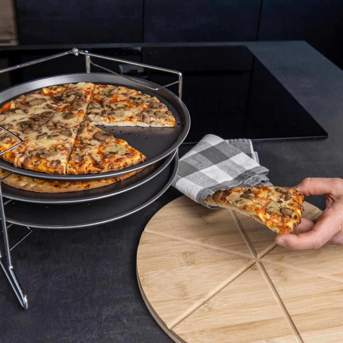 PIZZA BLECH SET - Schwarz, Metall (21.8/19.5/32.1cm) - Intirilife