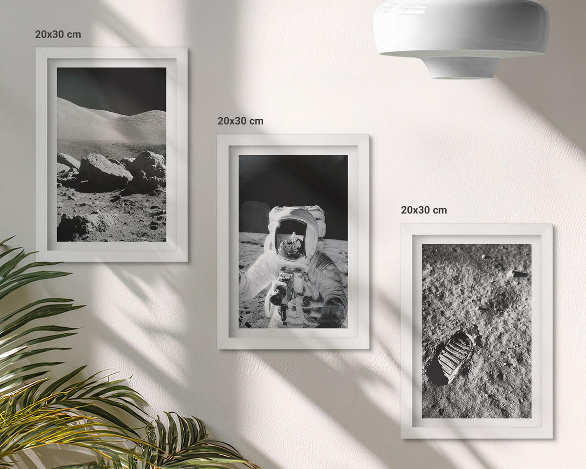 BILDER SET 3er Set - 20x30 cm Weißer Rahmen - NASA-Fotos vom Mond Astronaut - Weiß, Kunststoff (20/30cm) - TULUP