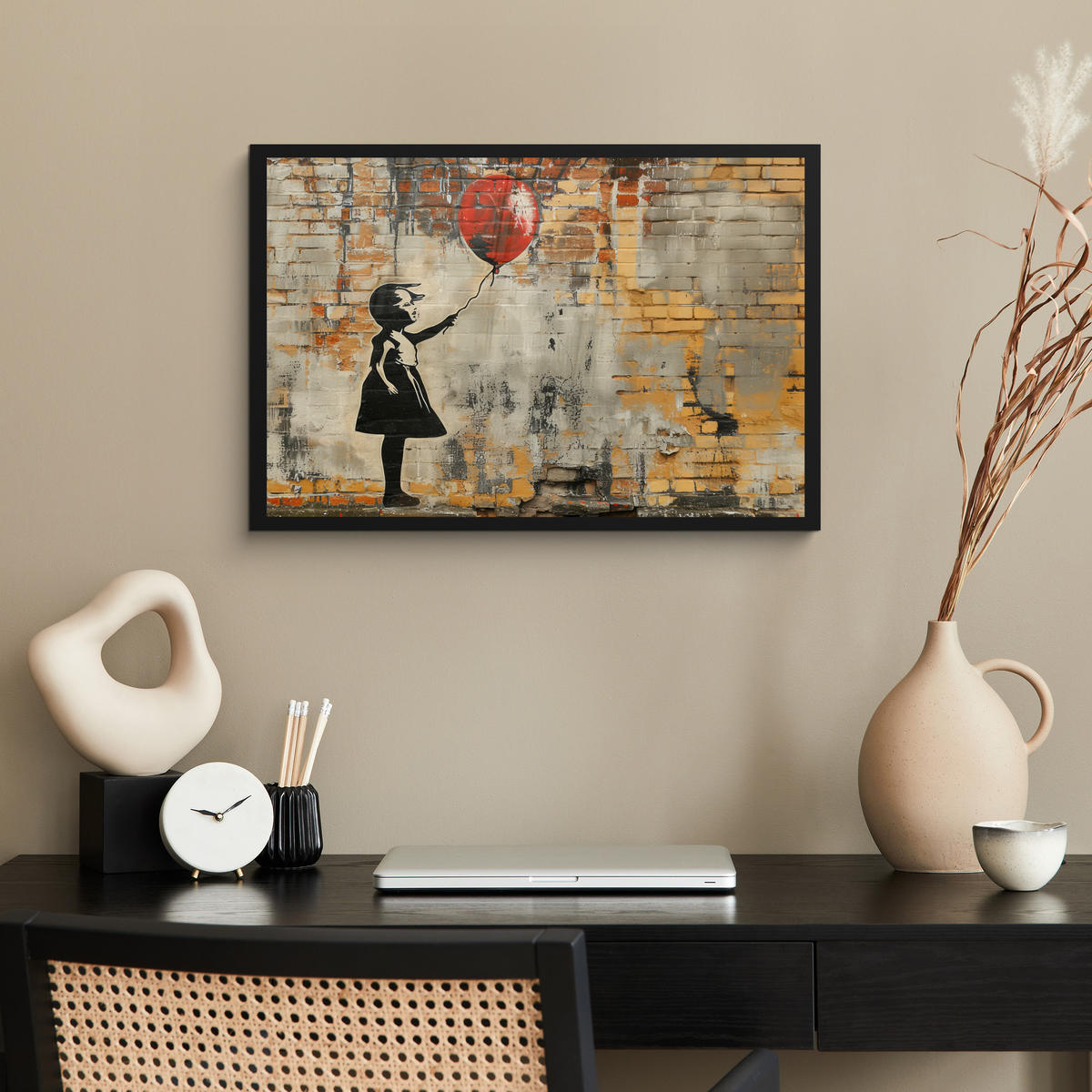 POSTER MIT RAHMENGERAHMTES BILD Graffiti - Banksy - Mädchen - Straßenkunst 60x40 cm - Sandfarben, Papier (60/40cm) - MuchoWow