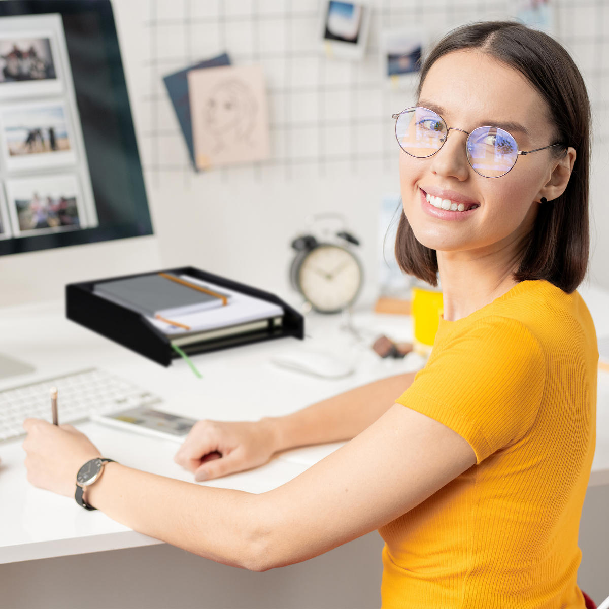ZÁSOBNÍK na písma - čierna, drevo (25/6/33cm) - Relaxdays