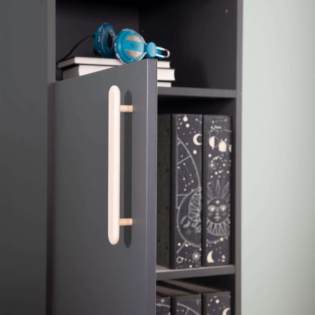STANDREGAL Jara - Anthrazit, Holzwerkstoff (45/166.5/43cm) - Roba