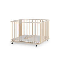 LAUFGITTER 100x100 cm mit Lattenrost & Schlupfsprossen - sahara dust/natur - Premium Kollektion - Sandfarben/Naturfarben, Holz (100/74/100cm) - Sämann – make a difference.