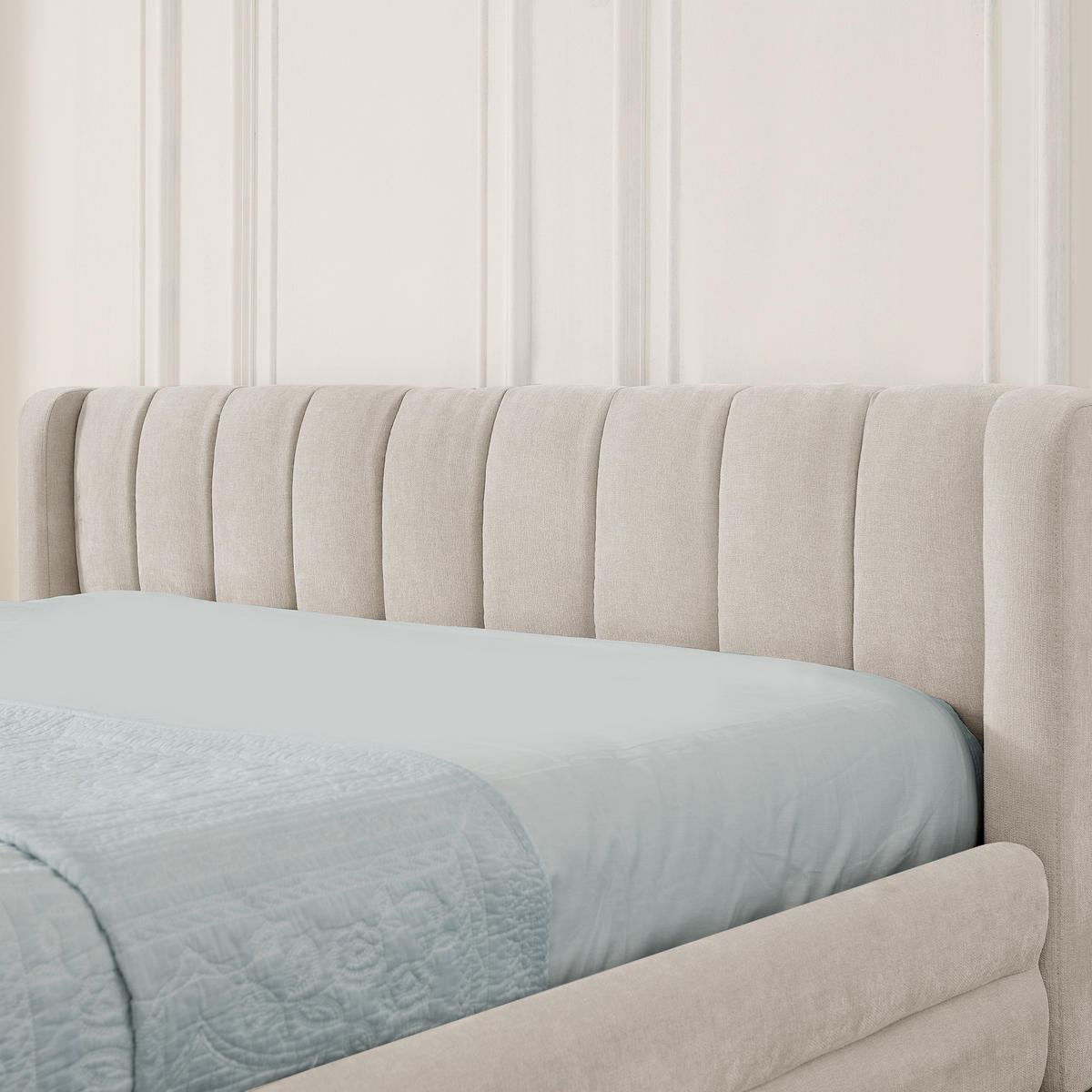 BETT mit 4 Schubladen und USB 140x200 cm Chenille Beige - Beige, Holz (140/200cm) - Meubliv