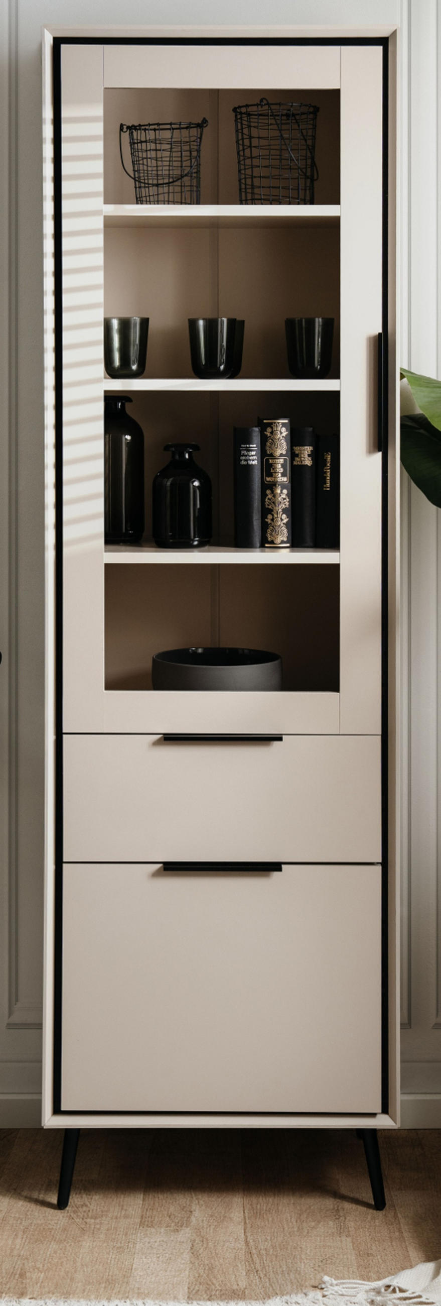 VITRINE sand, schwarz 60 cm, Vitrinenschrank mit Soft-Close-Funktion - Sandfarben/Schwarz, Glas/Holzwerkstoff (60/200/38cm) - Furn.Design