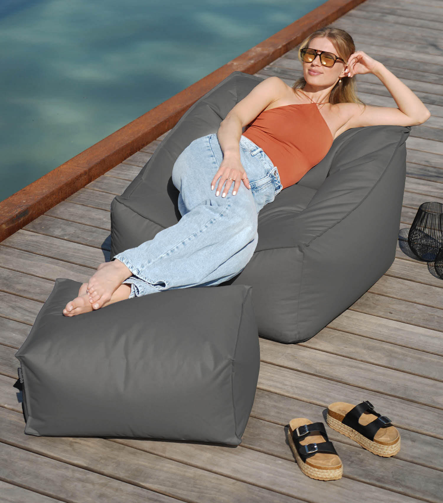 SITZSACK Der Sunnyboy mit Hocker - Schwarz, Textil (73/60/138cm) - Mokebo
