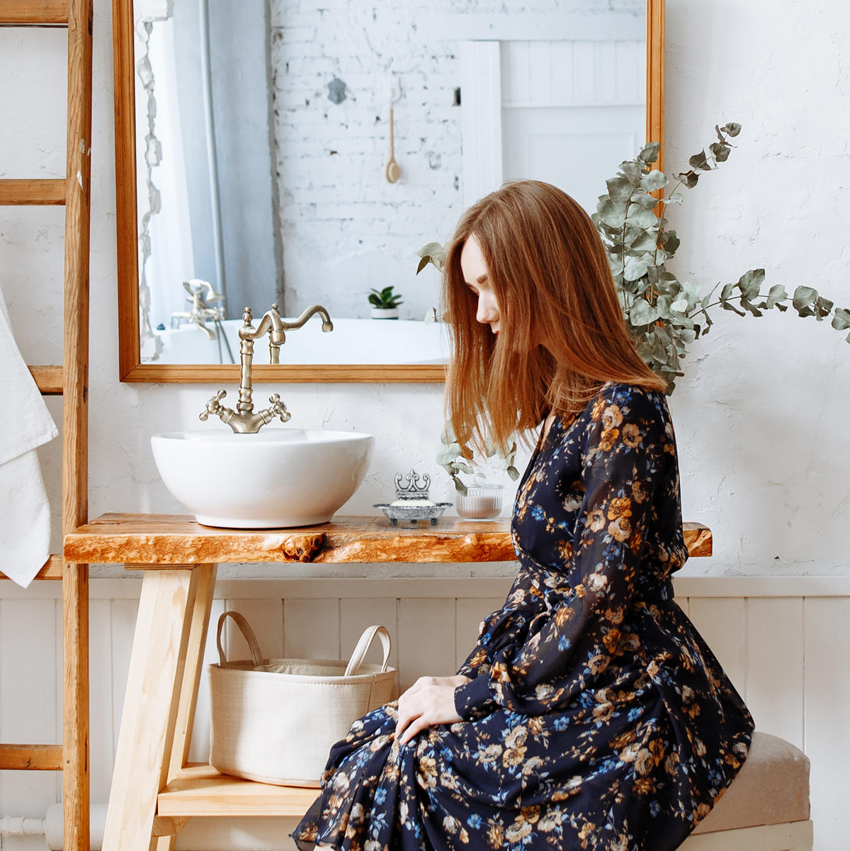 MISKA na mydlo - strieborná, kov/plast (15/10/11.5cm) - Relaxdays