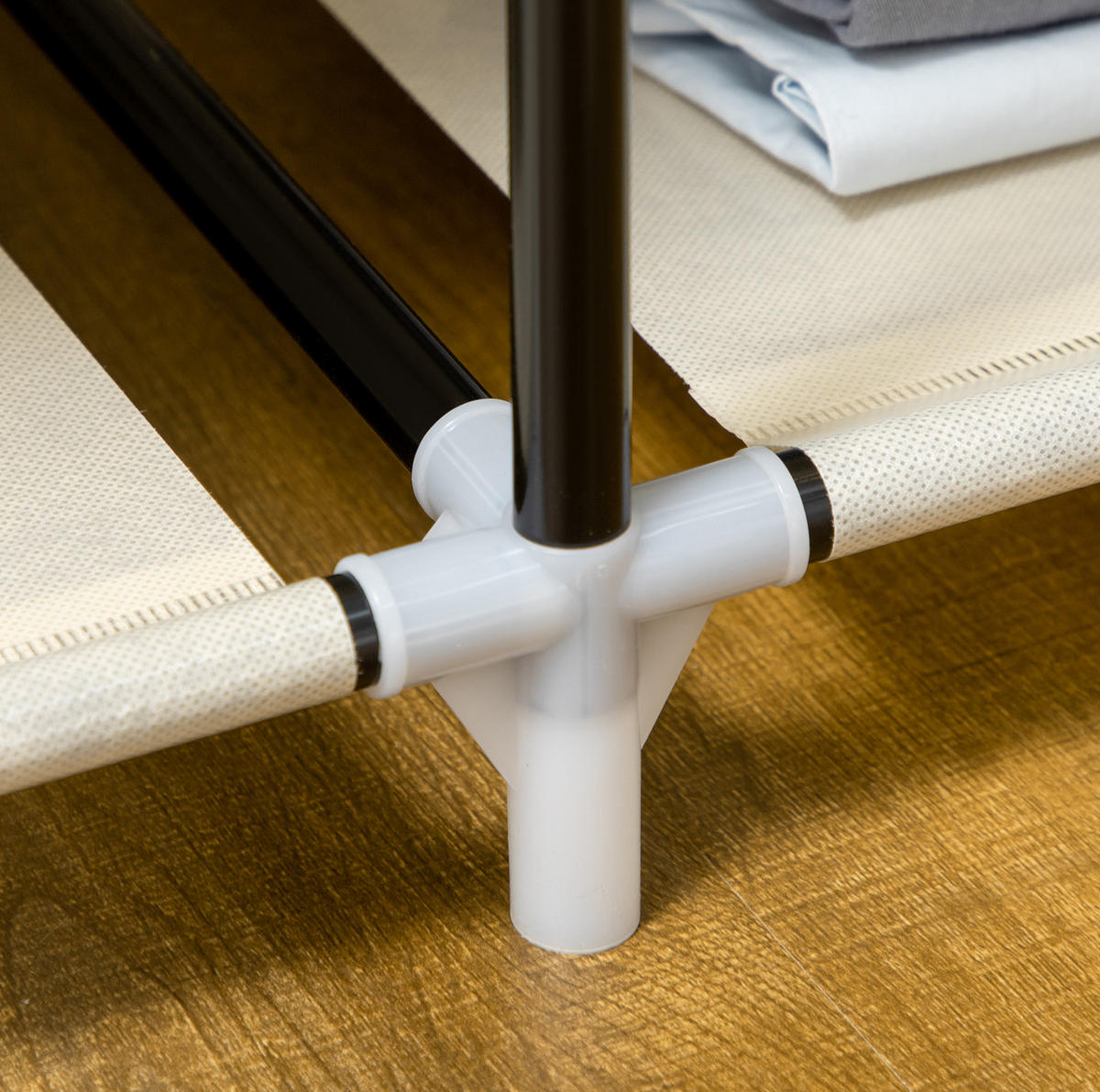 KLEIDERSCHRANK 103/162,5/43 cm Creme aus Stahl mit 6 Fächern - Creme, Metall (43/162.5/103cm) - OKMYHOME