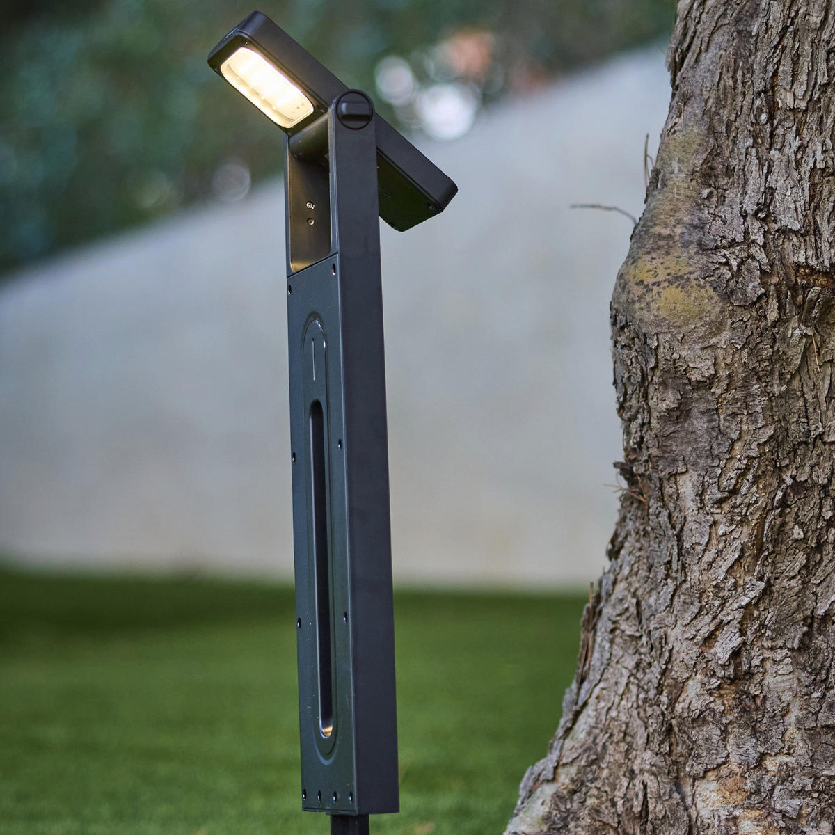 BRITY Verstellbare Solar-Pollerleuchten H49CM - Schwarz, Kunststoff (17/3/49cm) - Lumisky