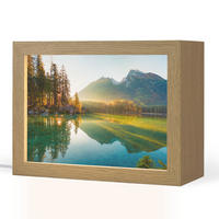 STOLNÍ LAMPA Jezero - Les - Hory - Příroda - Slunce - Krajina 20x15 cm - kari žlutá, kompozitní dřevo (8/20/15cm) - OnlyWow