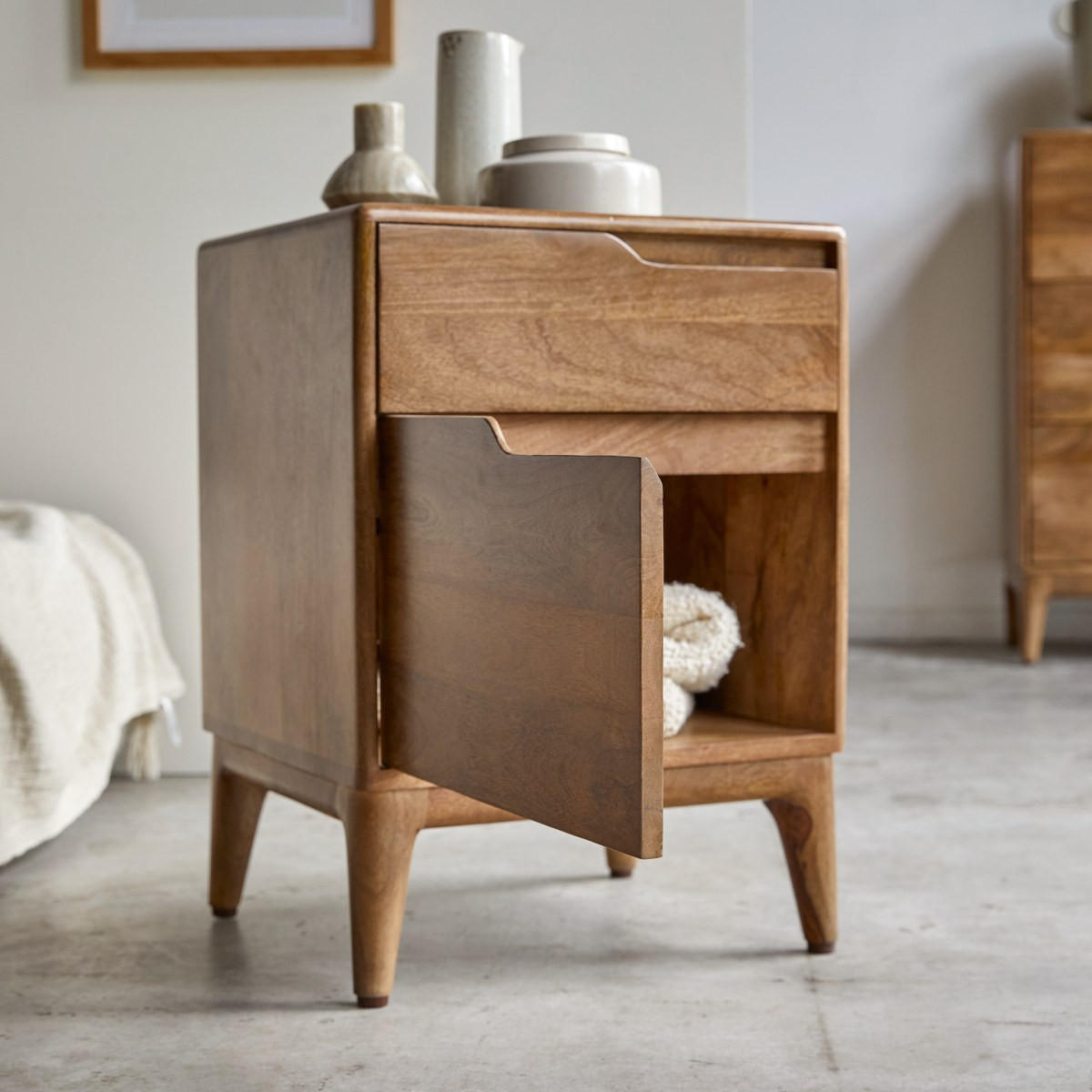 NACHTTISCH Gabrielle Braun aus Mango - Braun, Holz (45/63/40cm) - Tikamoon