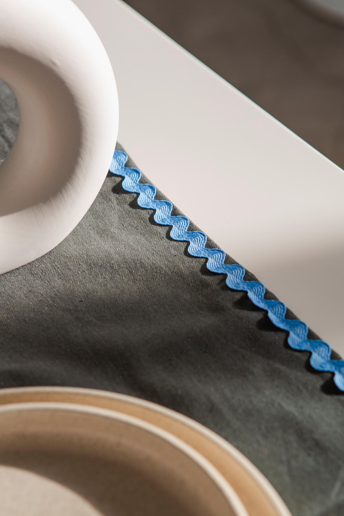 TISCHET 8-teilig, 100% Leinen, grau und blau SET WAVY - Grau, Textil (40/130cm) - RNT By Really Nice Things