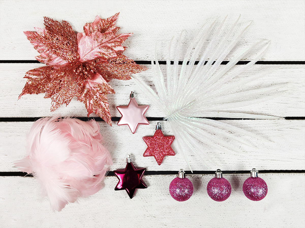 WEIHNACHTSBAUM künstlicher 60 cm mit LED-Beleuchtung, MÄRCHENSTERN, mit 27 Weihnachtsbaumschmuck, Pflanztopf mit Jutesack - Pink/Weiß, Kunststoff/Stein (40/60cm) - LAALU
