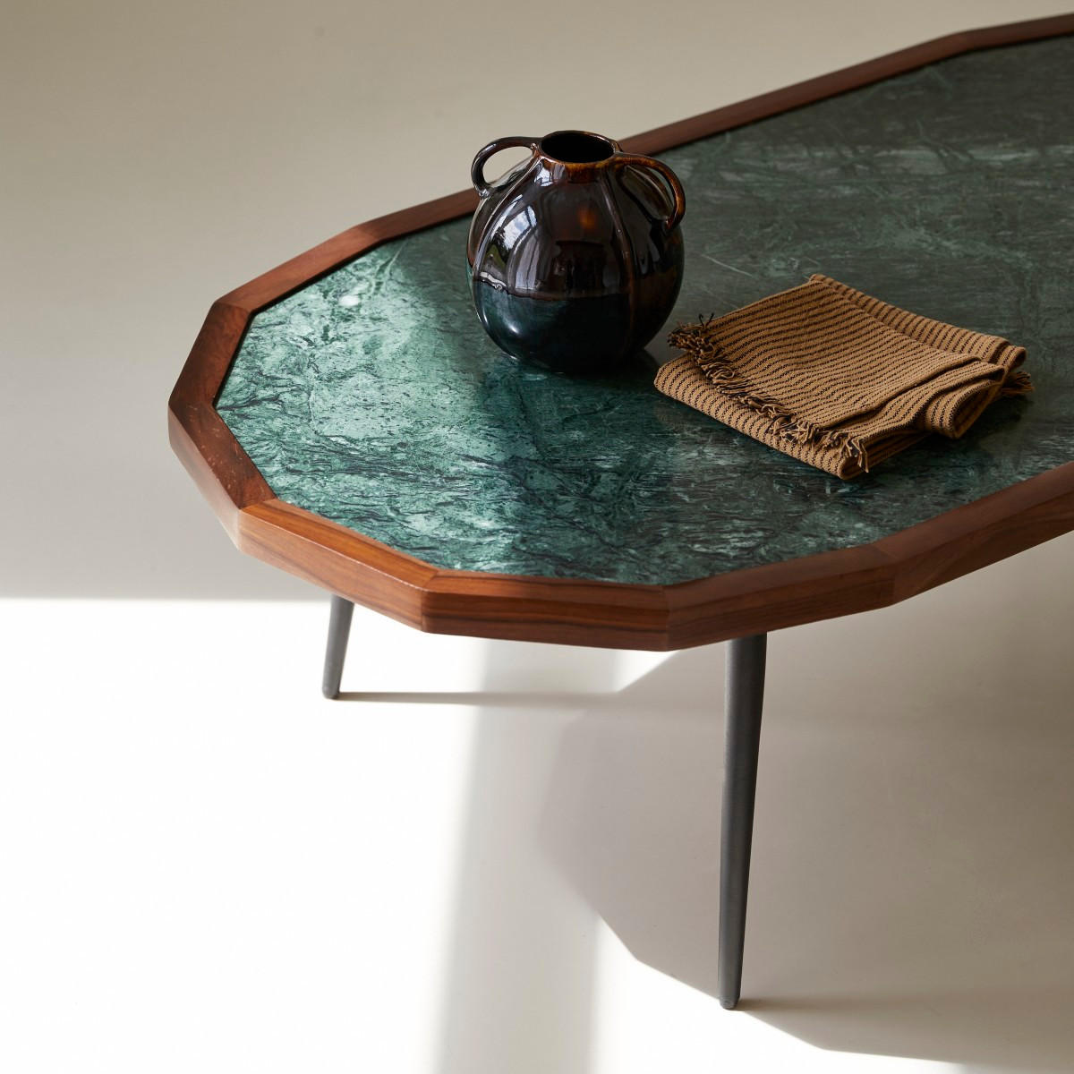 COUCHTISCH Jade Braun aus Palisander - Braun, Holz (60/120/35cm) - Tikamoon