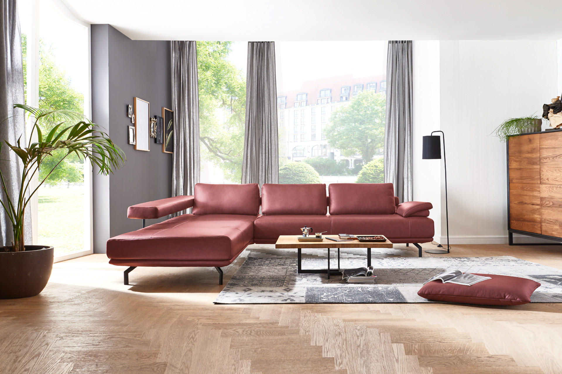 Dieter Knoll Collection