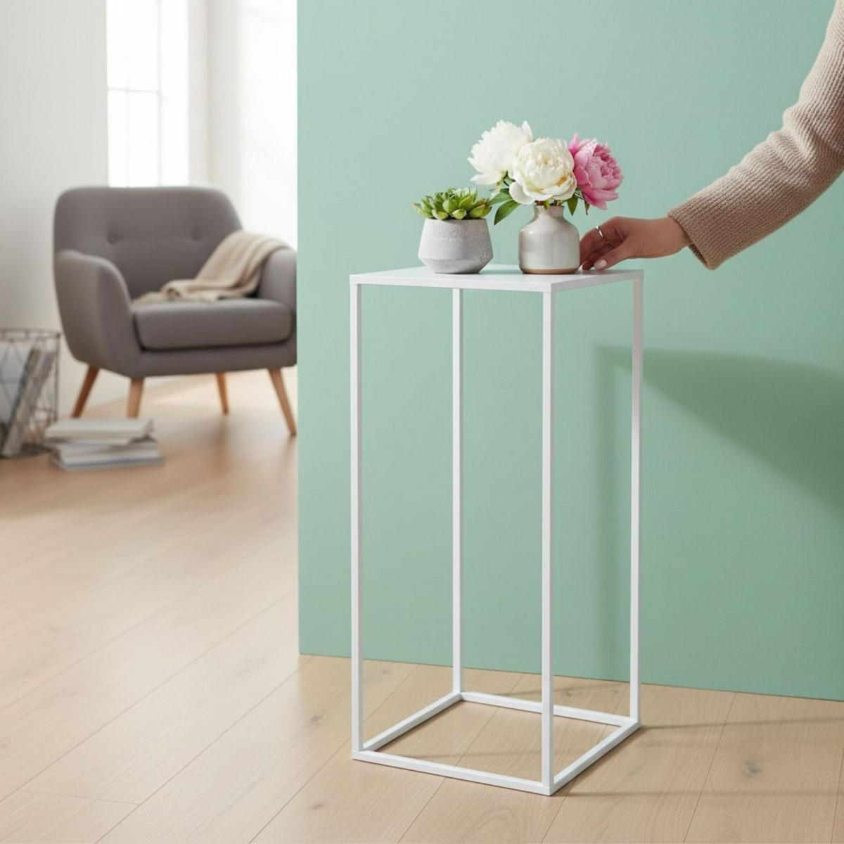 DANDIBO Blumenhocker Metall Weiß Eckig 60 cm Blumenständer Beistelltisch 96482 M Blumensäule Modern Pflanzenständer Pflanzenhocker - Weiß, Metall (23/60/23cm) - DanDiBo