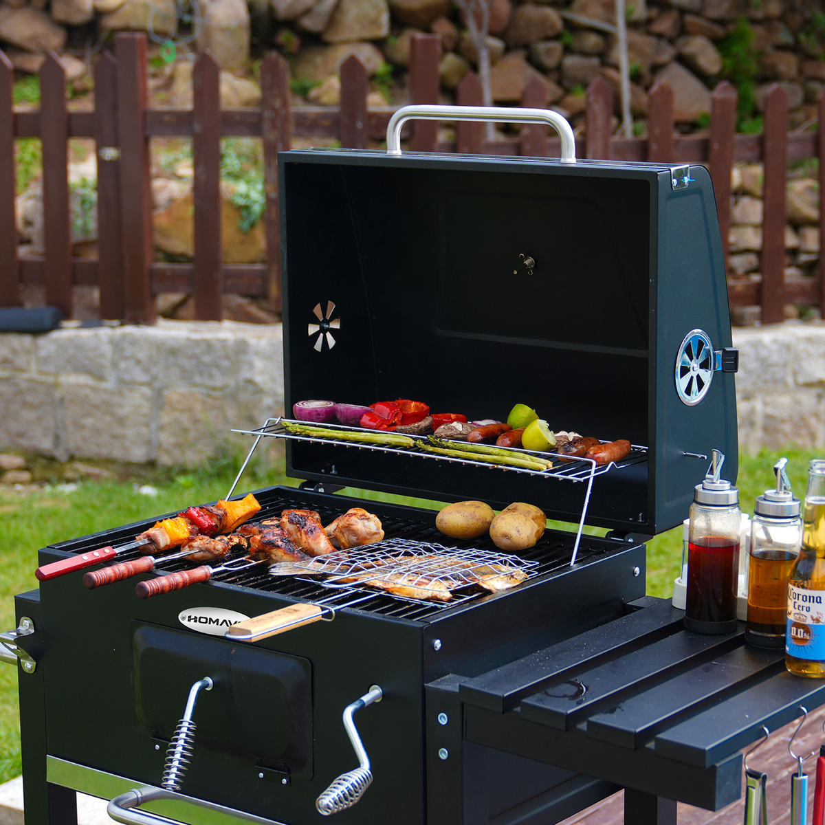 HOLZKOHLEGRILL mit Abdeckung - Schwarz, Metall (55/104/113cm) - HOMAVO